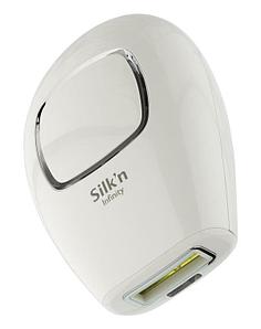 Ол колготки шешпей үстел үстінде аруды трахает.