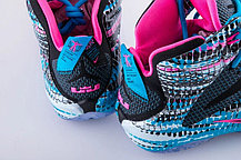 Баскетбольные кроссовки Nike Lebron 12 Christmas Edition , фото 3