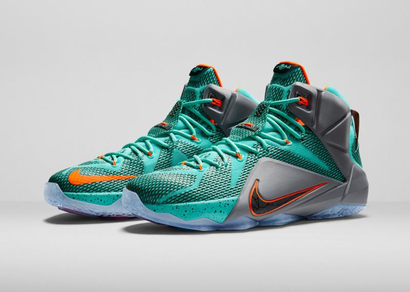 Баскетбольные кроссовки Nike Lebron 12 Christmas Edition - фото 2 - id-p4477234