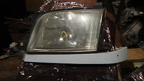 Фара передняя левая Subaru Forester (SF5) (рестайлинг)