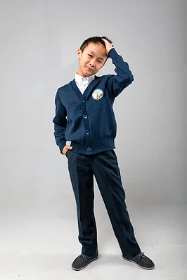 Орыс порносы: Әкесі қызын сыртқа шығармады