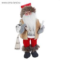 Дед Мороз, в жилетке и колпаке, с пером, английская мелодия