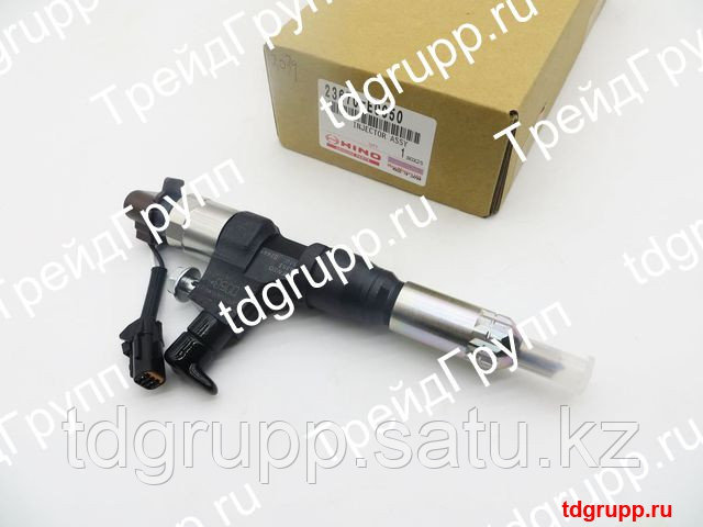23670-E0050 Форсунка (injector) Kobelco SK200-8