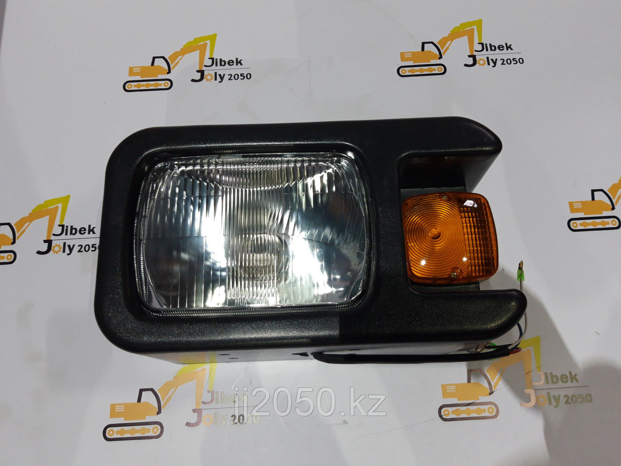 Фара передняя