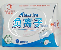 Moon minus. Китайские прокладки Minus ion. Minus ion прокладки женские. Гигиеническая прокладка Love is.