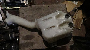 Бачок омывателя лобового стекла Honda Orthia