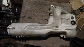 Бачок омывателя лобового стекла Mitsubishi Chariot / Grandis