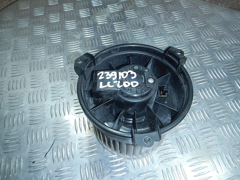 моторчик печки тойота ленд крузер. вентилятор на печку ленд крузер 200. моторчик печки тойота ленд крузер. мотор отопителя тойота крузак 100. задний моторчик печки тойота ленд крузер 100.
