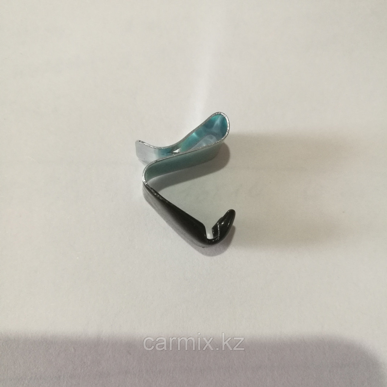 Пружинка лючка бензобака SUZUKI GRAND VITARA JB420, JB416, JB424, SUZUKI SX4 RW420