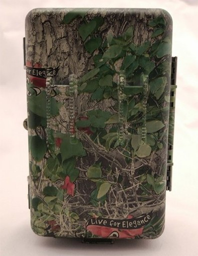 На тыльной стороне ловушки располагаются петли под крепежный ремень