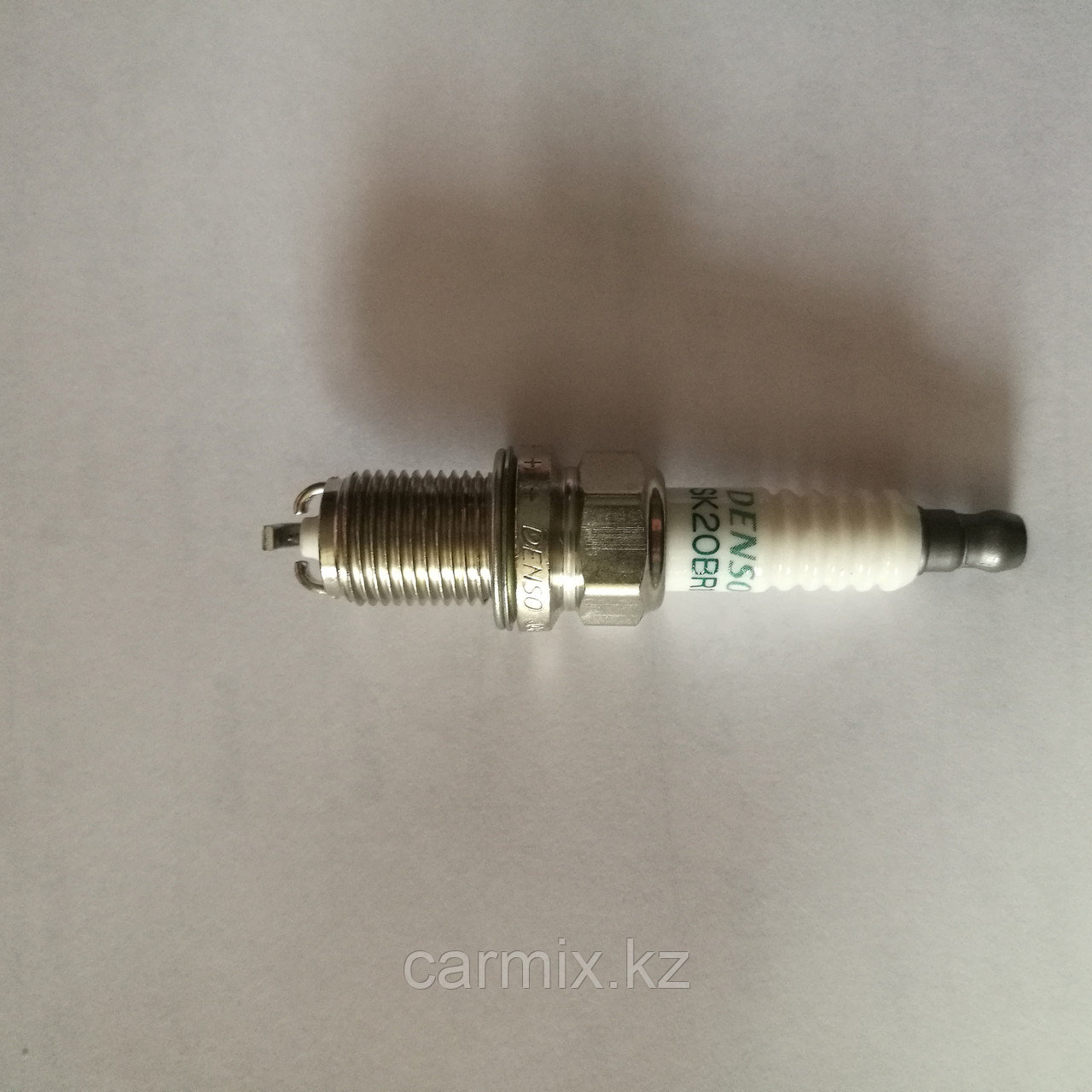 Свеча зажигания AVENSIS AZT220, AZT250, AZT251