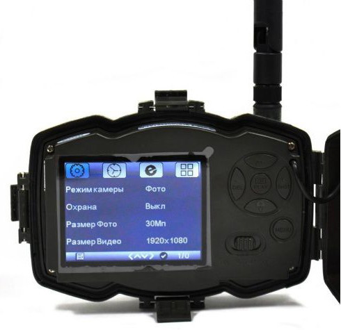 Достаточно большой LCD-дисплей и русскоязычное меню существенно упрощают настройку прибора