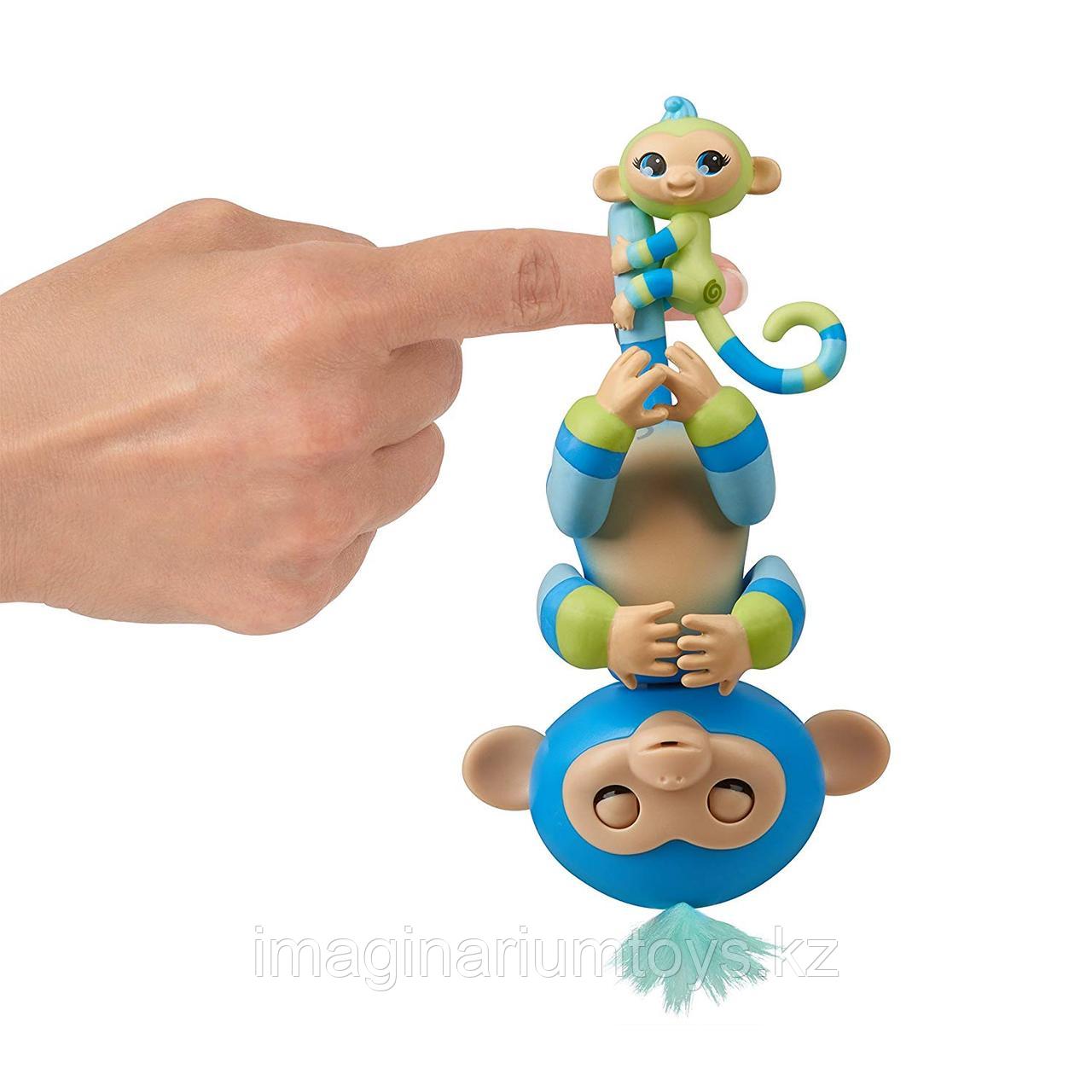 Обезьянки Fingerlings интерактивные двойные Билли и Эйден - фото 4 - id-p61379850