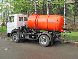 Машина коммунальная КО-529 