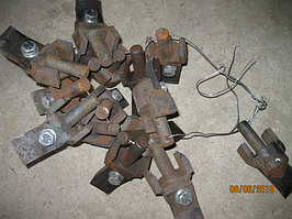 Резец левый в сборе УКИС 121 0040000