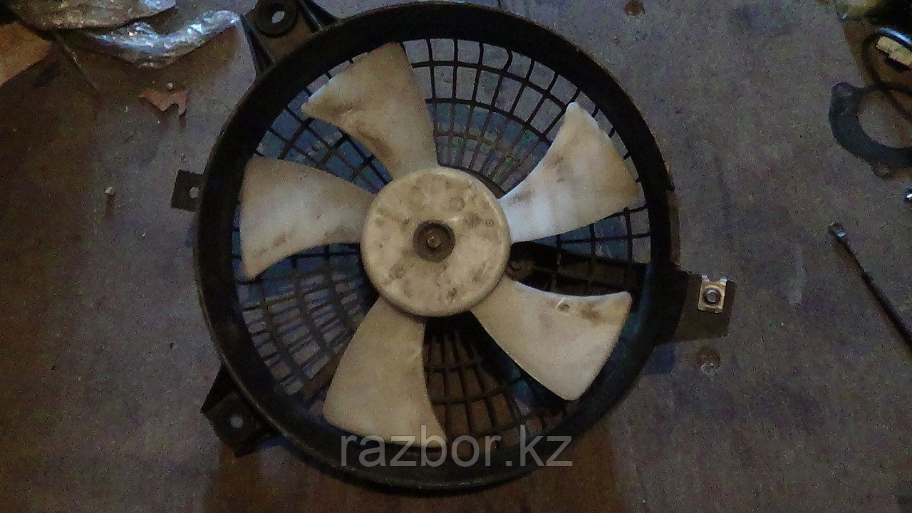 Вентилятор радиатора Mazda Bongo
