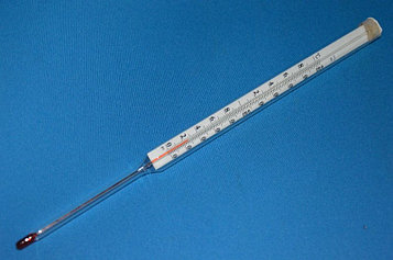 Термометр специальный СП-2П№4/100 (0+200*С) жидкостный, прямой, н.ч 100 мм, ц.д.2