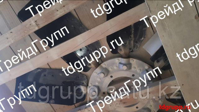 600-614-5351 Крыльчатка вентилятора Komatsu D375A-5