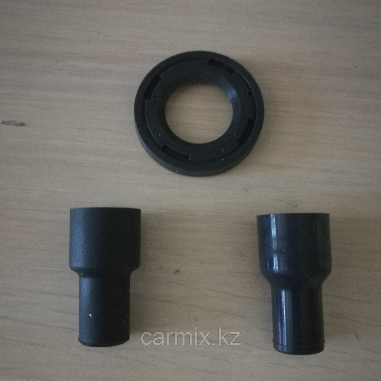 Надсвечник (резинка) на катушку зажигания CAMRY 30 ACV30, CAMRY 40 ACV40