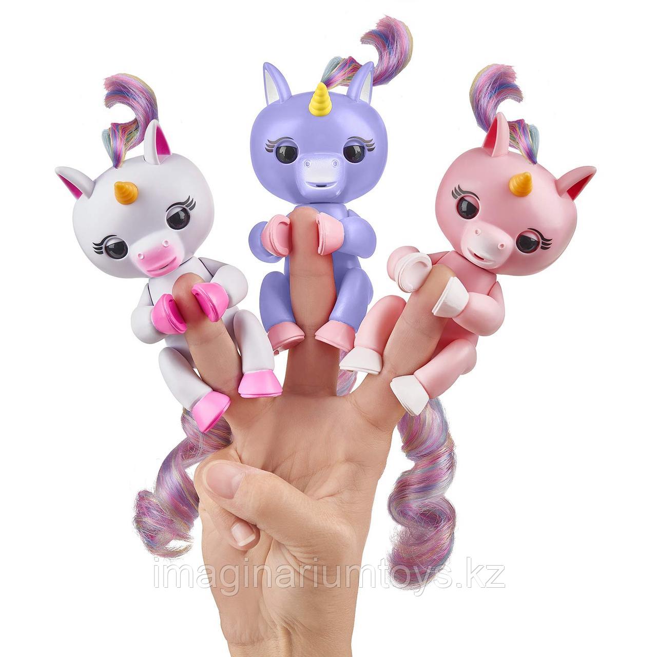 Фингерлингс интерактивния игрушка Fingerlings единорог сиреневый - фото 3 - id-p61829493