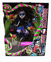 Кукла Монстер Хай Гулия Йелпс, Monster High Ghoulia Yelps 