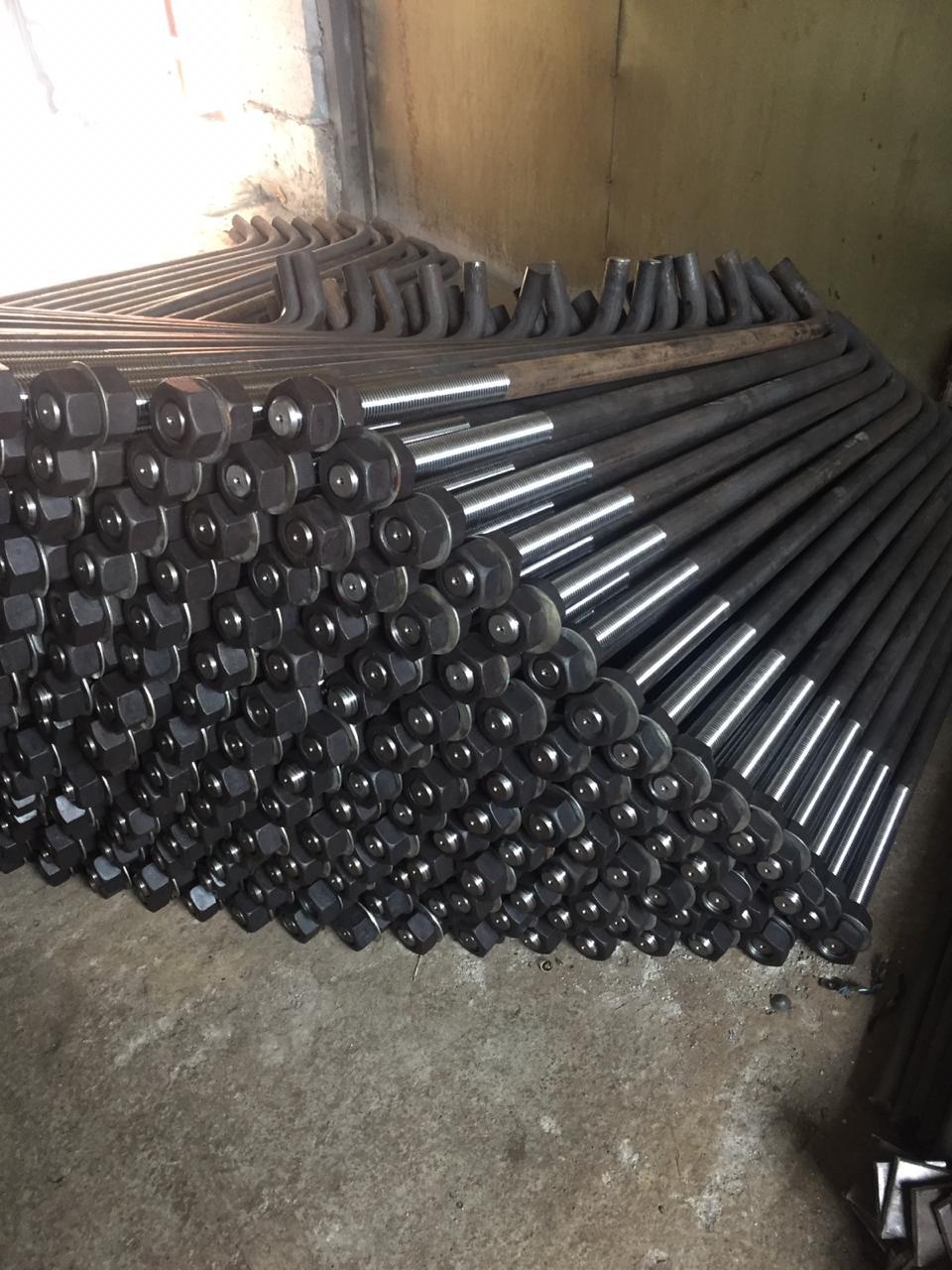 Болты изогнутые