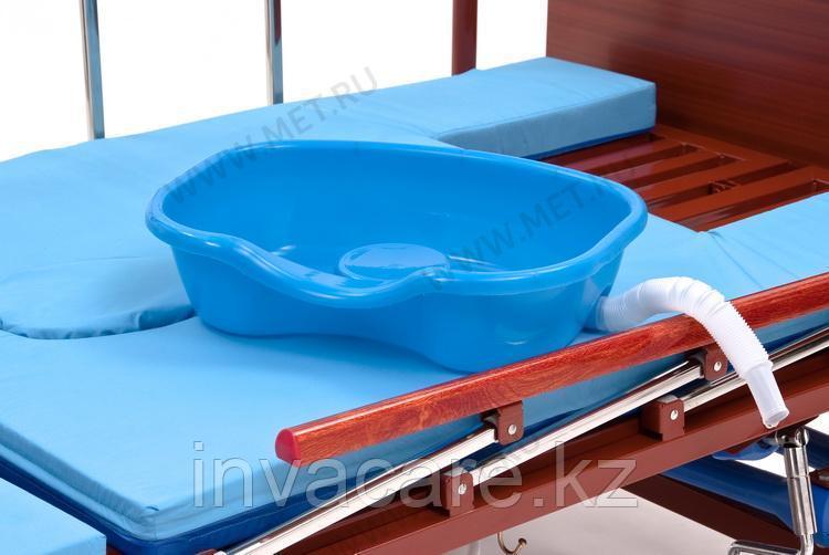 МЕТ REMEKS Медицинская кровать для ухода за лежачими больными с переворотом, туалетом и матрасом - фото 9 - id-p61953786