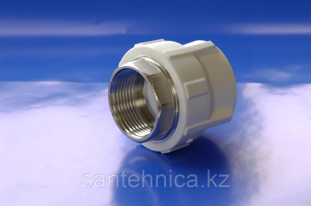 Муфта 50х1 1/2 "М" (под ключ) (БЕЛЫЕ) (40/8)