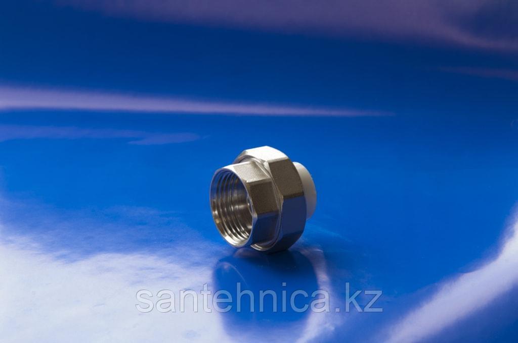 Муфта разъемн. "М" 32х1/2 PPR