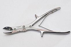 Щипцы костные, кусачки шарнирные с двойной передачей с прямыми губками изогнутые по плоскости 230 мм