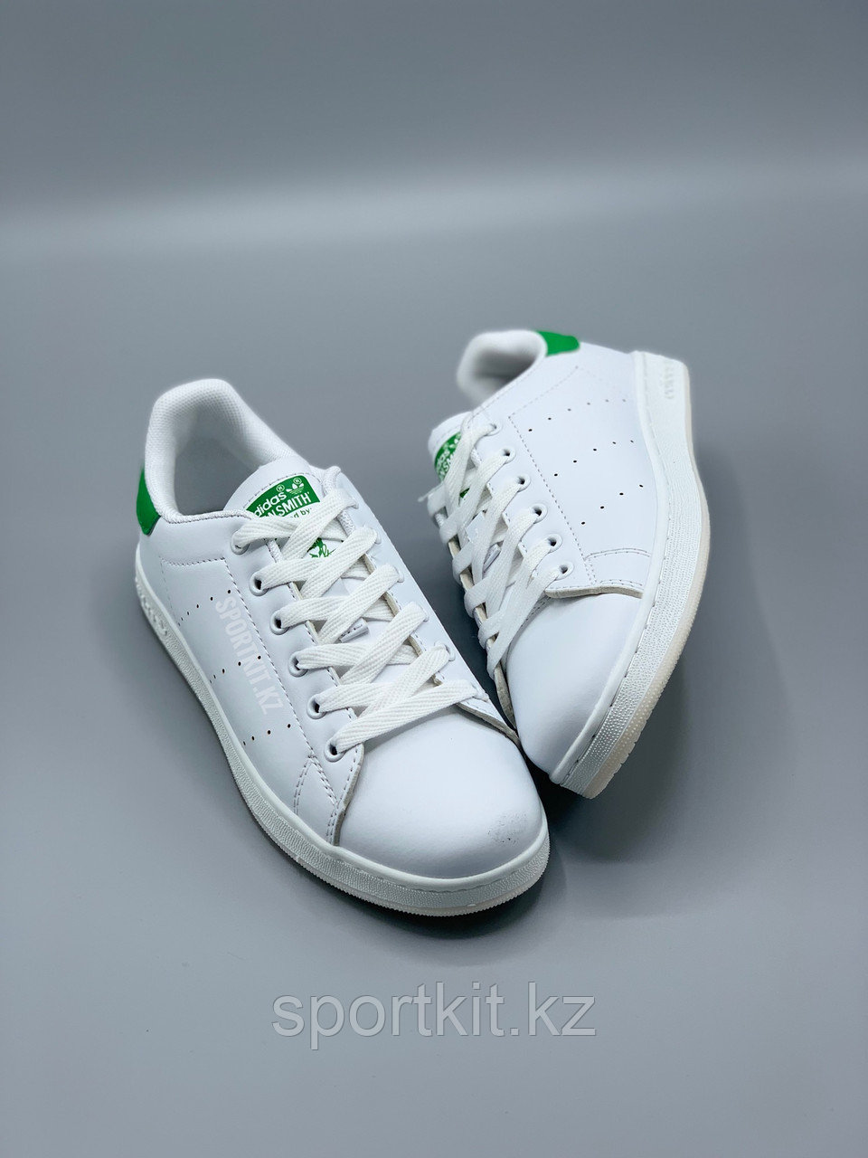 Кроссовки (кеды) Adidas Stan Smith с бесплатной доставкой