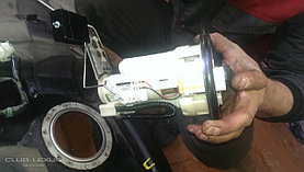 Замена топливного фильтра в топливном баке автомобиля