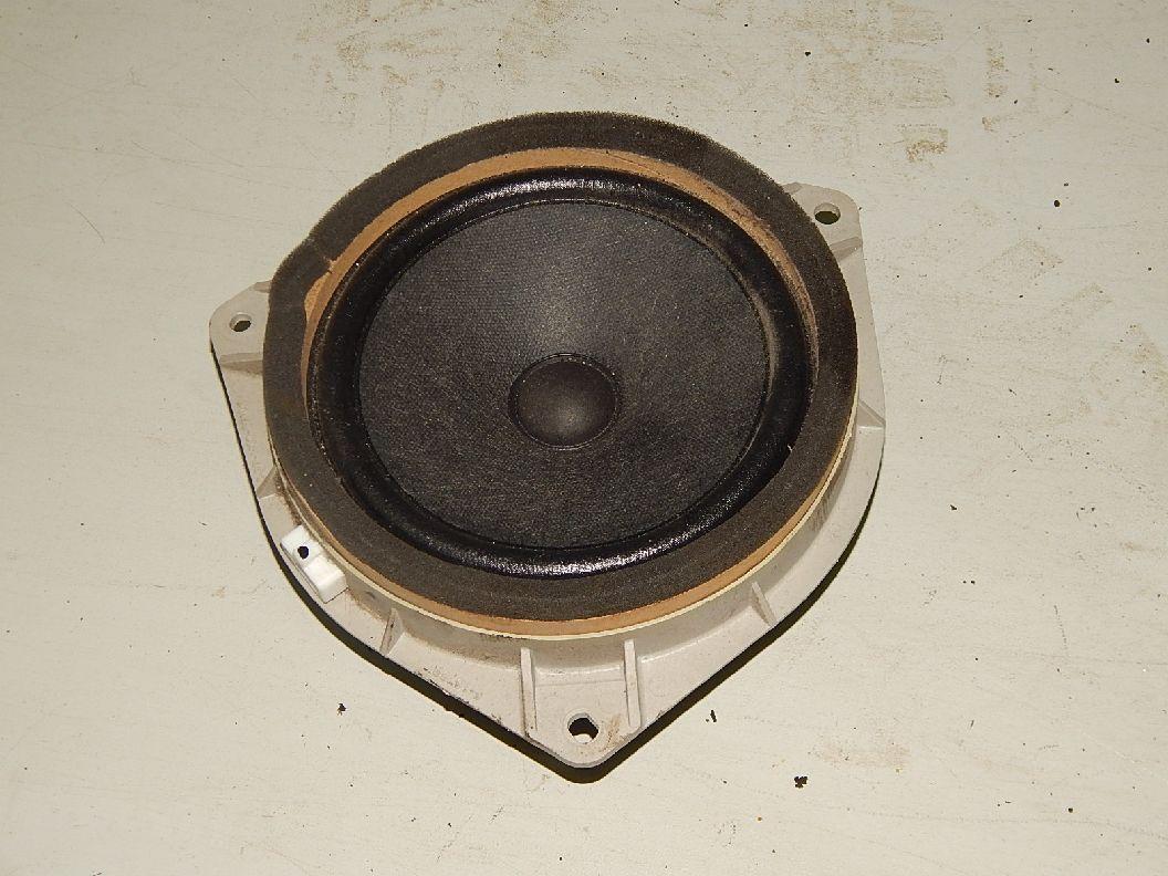 Динамик двери задний (r-l) toyota 4runner 215 2002-2009