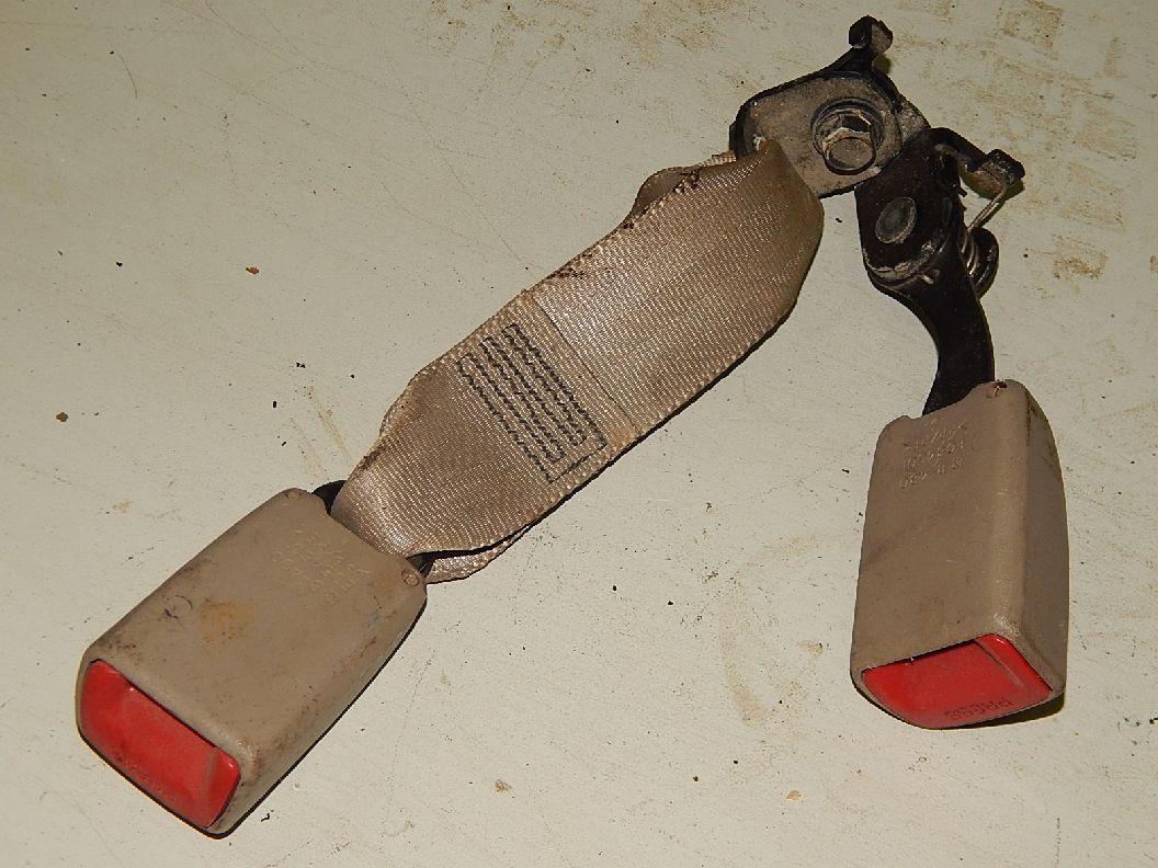 Замок задних сидений toyota 4runner 215 2003-2009