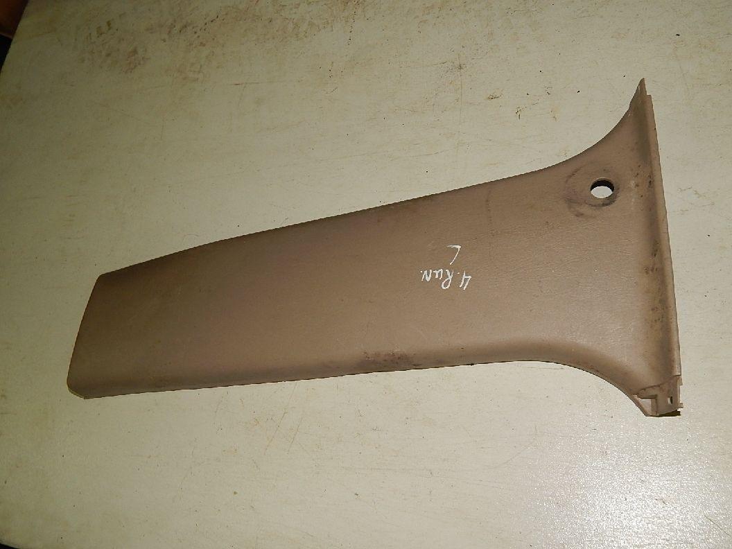 Пластик средней правой стойки верх toyota 4runner 215 2003-2009