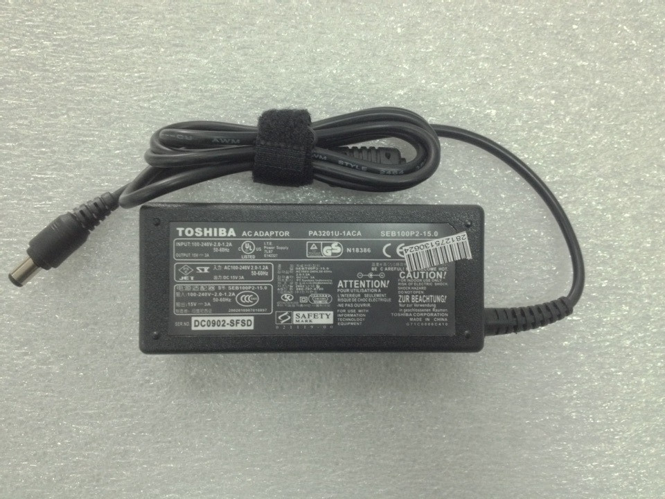 БП для ноутбуков, AC Adaptor 15V Toshiba 3A Charger, трех контактный, оригинал - фото 1 - id-p57368236