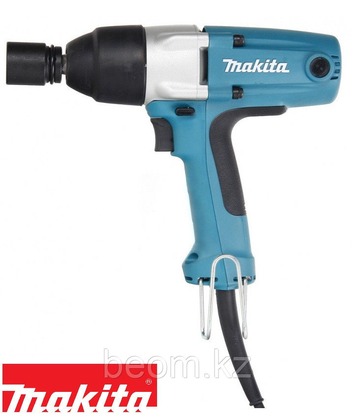 Ударный гайковерт Makita TW0200