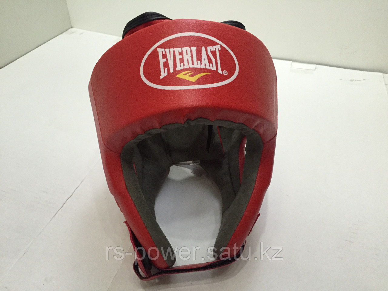 Боксерский шлем Everlast