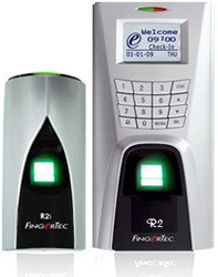 Комплект биометрических считывателей FingerTec R2+R2с