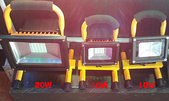 Прожектор светодиодный софиты  10 W переносной с аккумулятором,  матрица SMD, фото 2