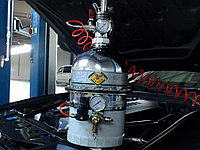 Замена тормозной жидкости аппаратом