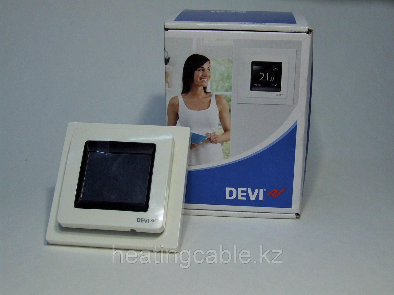 Терморегулятор Devireg Touch