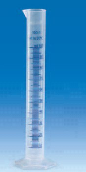 Цилиндр мерный с носиком высокий, 2000 мл, ц.д.20 мл, класс В, 6-гранное основание, рельефная синяя шкала, РР (VITLAB)