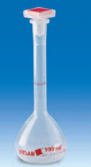 Колба мерная с полипропиленовой пробкой NS12/21, 50 мл, класс А, материал-полиметилпентен (РМР) (VITLAB)