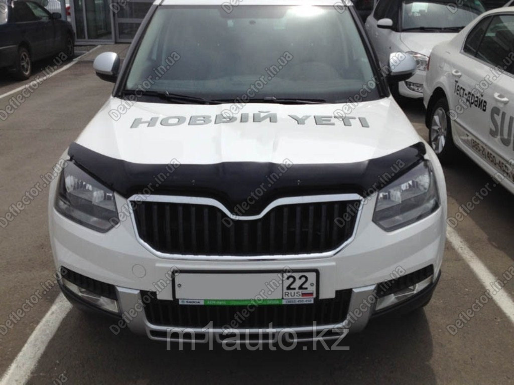 Мухобойка (дефлектор капота) на Skoda Yeti/ Шкода Йети 2013-