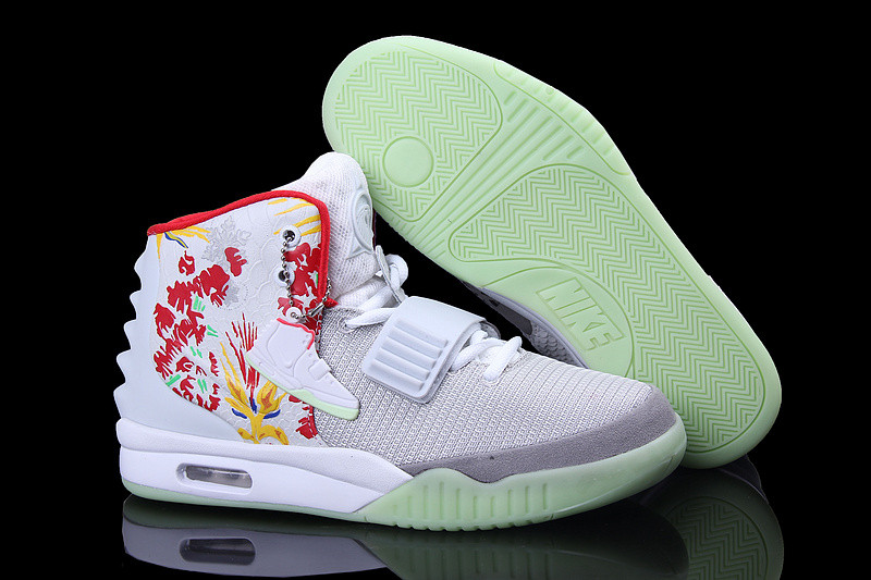 Nike Air Yeezy 2 (Kanye West) рисунок белые