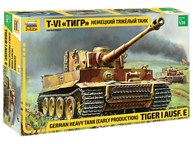 Немецкий тяжелый танк T-VI «Тигр» сборная модель, 1\35