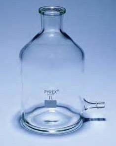 Склянка с тубусом под дистиллированную воду (500 мл) (Pyrex)